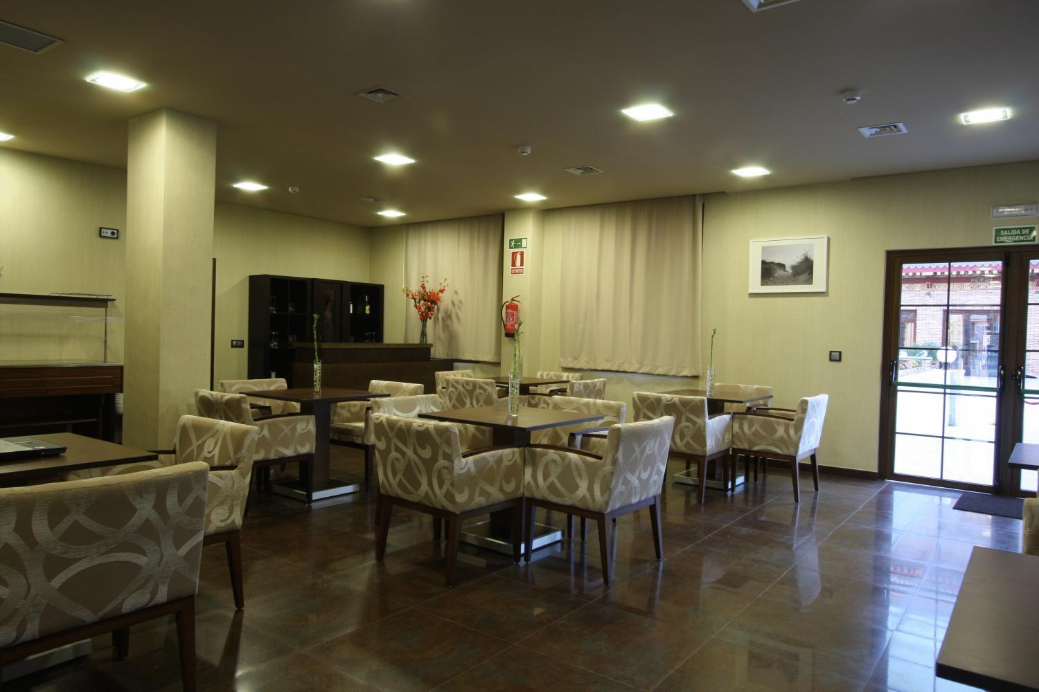Dinastia Hotel Getafe Ngoại thất bức ảnh