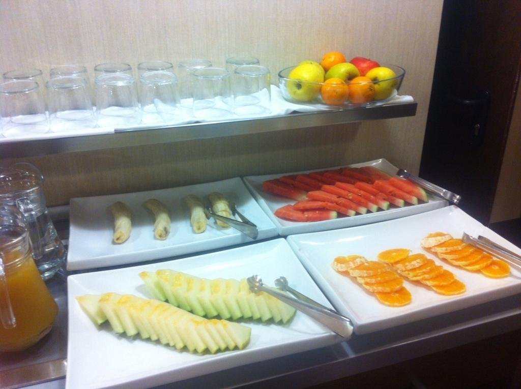 Dinastia Hotel Getafe Ngoại thất bức ảnh